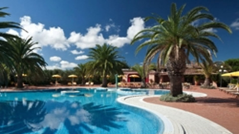 2023 sardegna giardini cala ginepro hotel flash top IN8