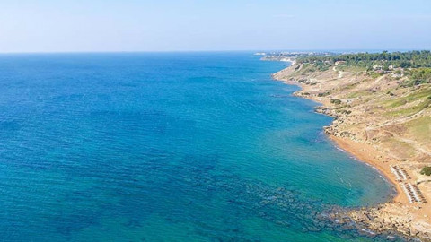 2023 calabria spiagge rosse villaggio IN8