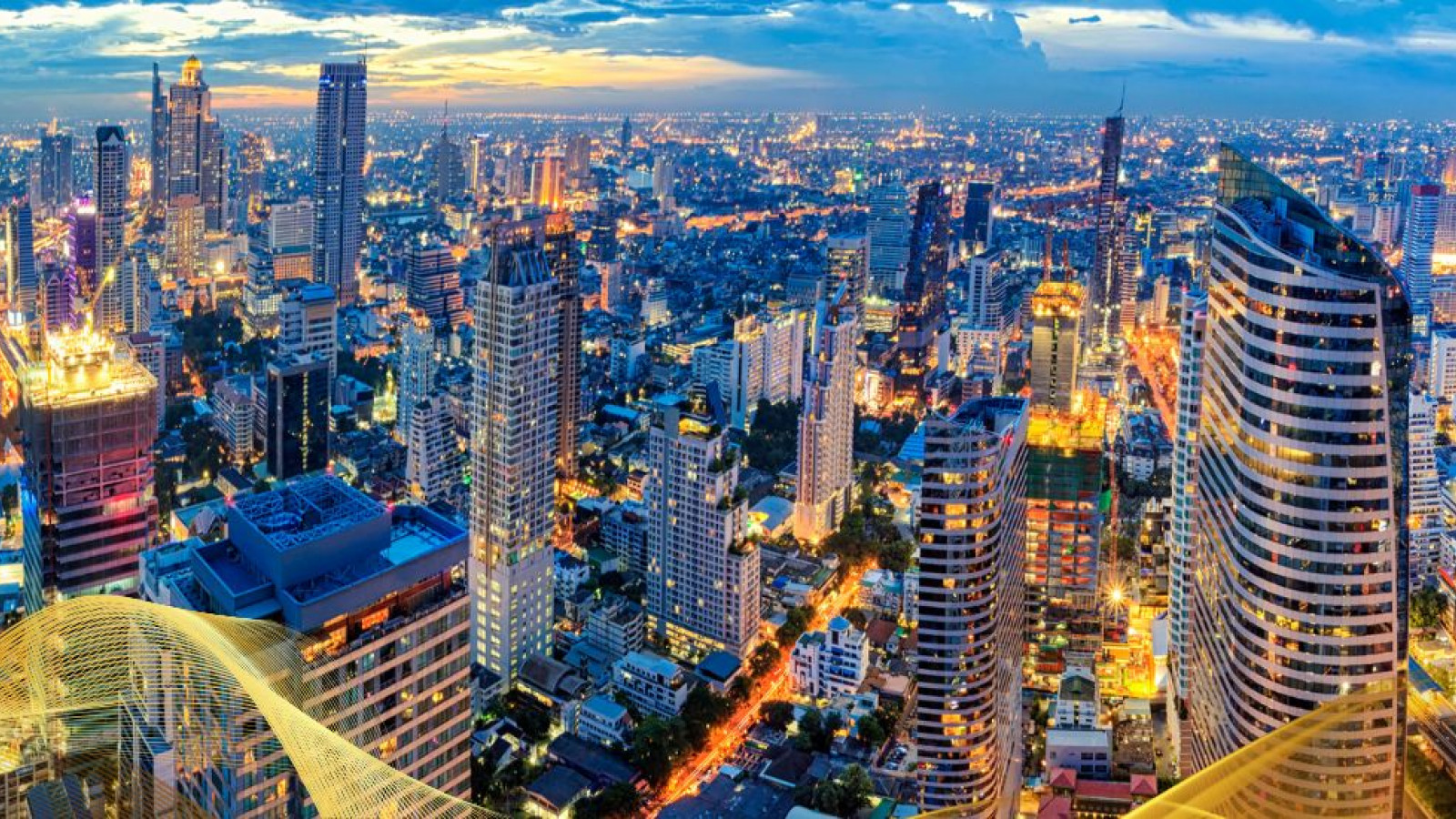 2026 thailandia bangkok e phuket capodanno B IN8